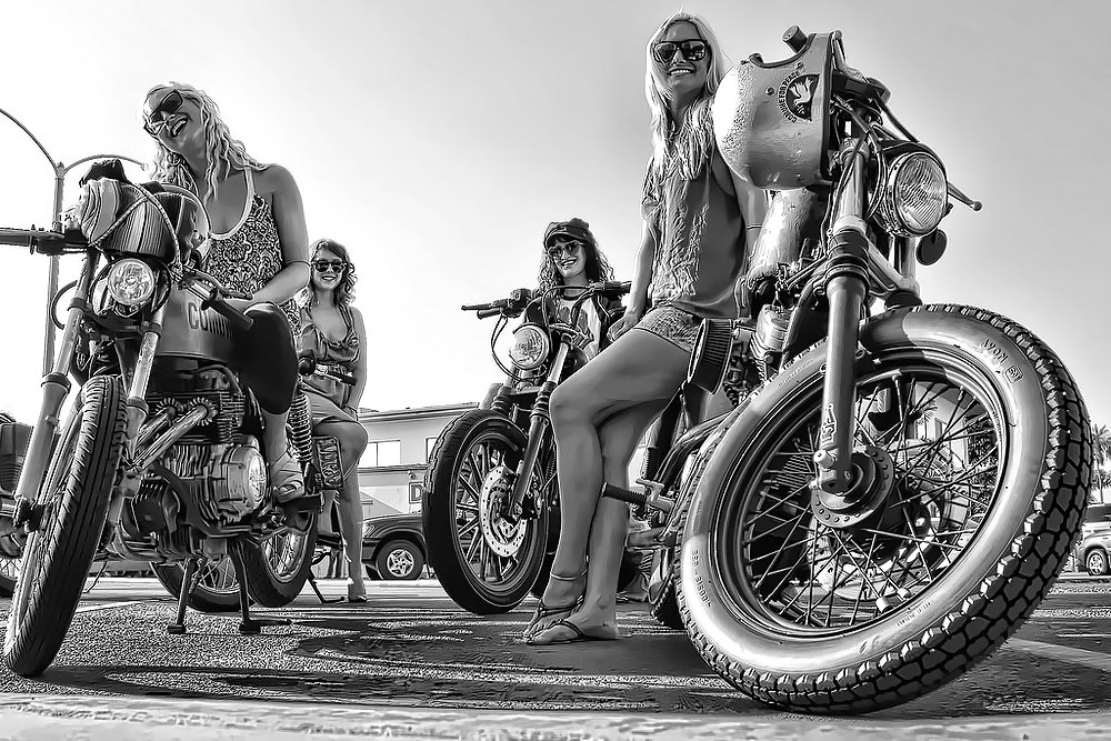 Motorcycle girls #8818528