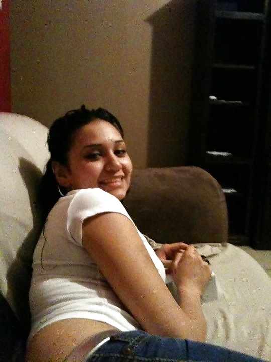 Preg Hure #16734359