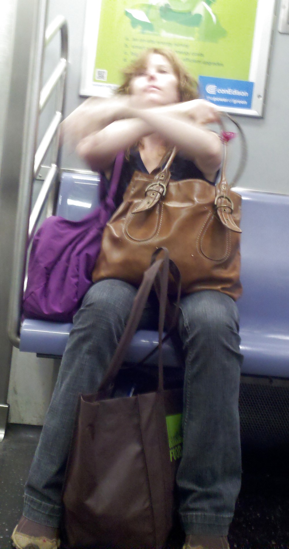 ニューヨークの地下鉄の女の子 32
 #5246738