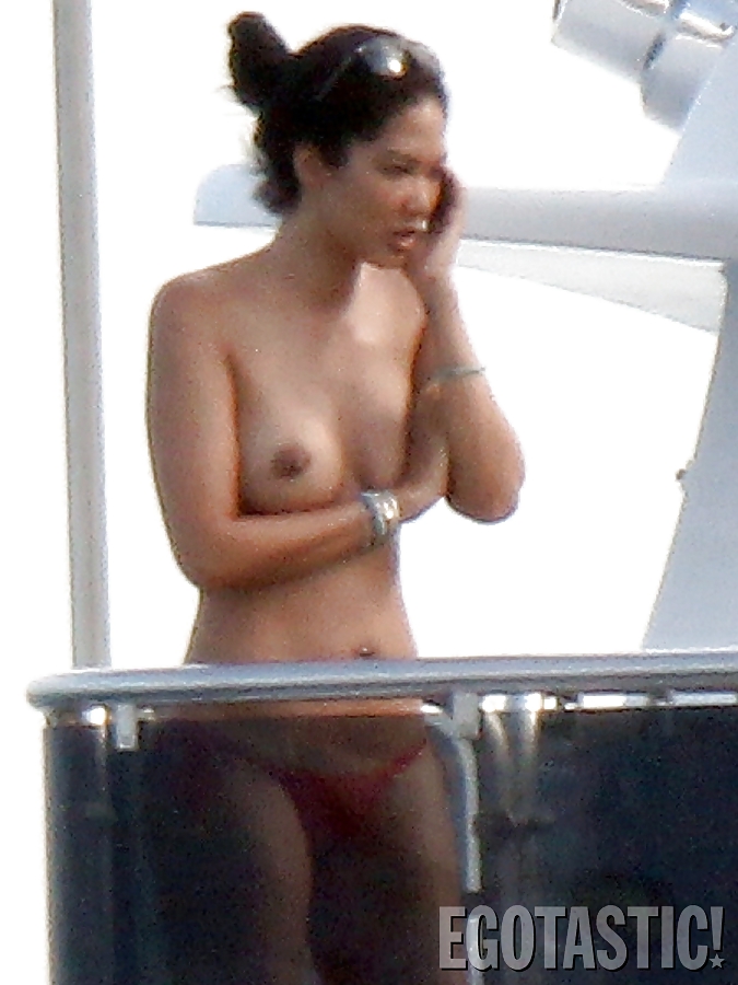 Kimora Lee Simmons Topless on a Yacht  #19897370