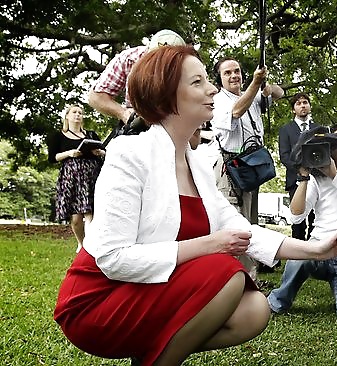 Julia Gillards Sexy Beine #20616404