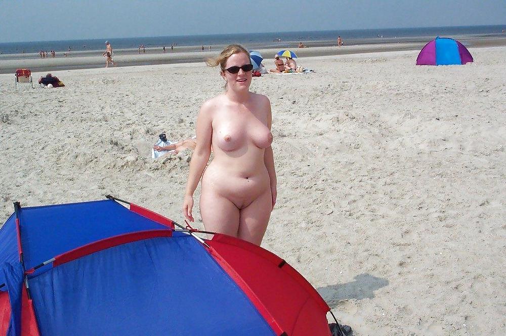 Più spiaggia nudista
 #479723