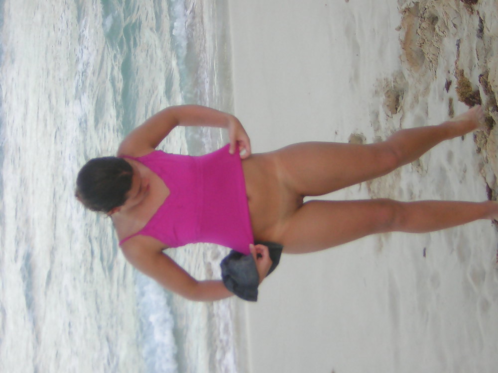 Cubanita girlfriend naked public beach #6583379