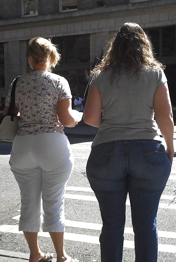 Galería de culos cándidos
 #21196417