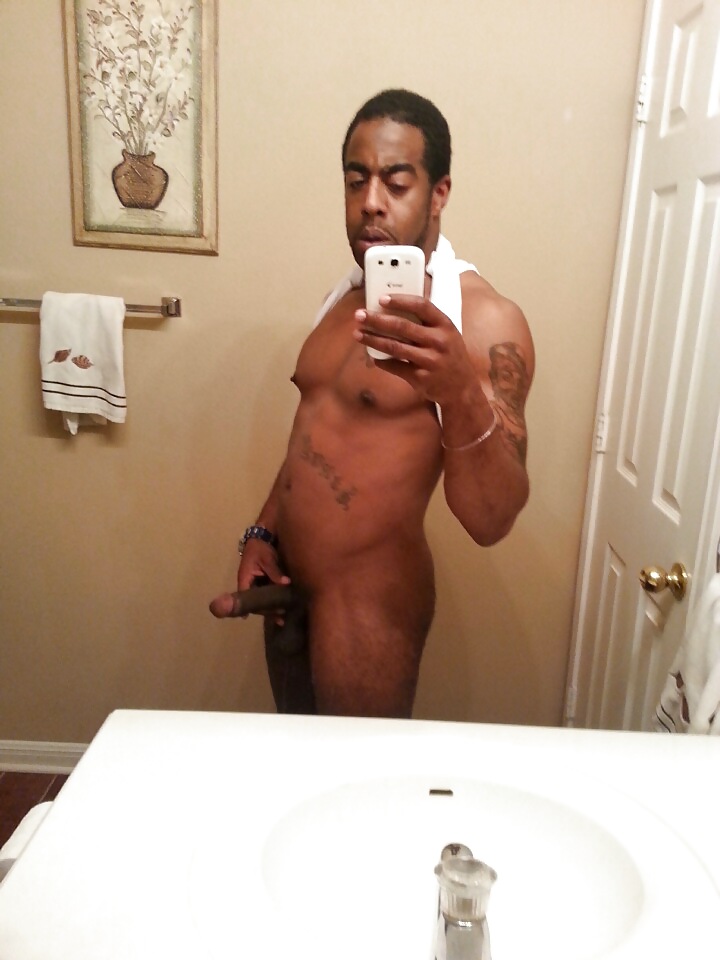 Scorpio stud and his 9 inch nail #21983230