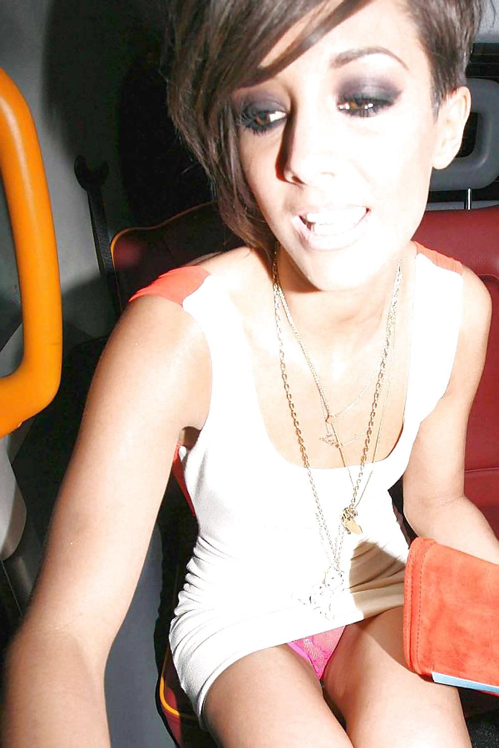 Frankie sandford
 #5475338