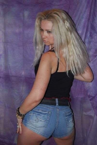 Queens in jeans LXXXVII - Hand- and Blowjobs #7187663