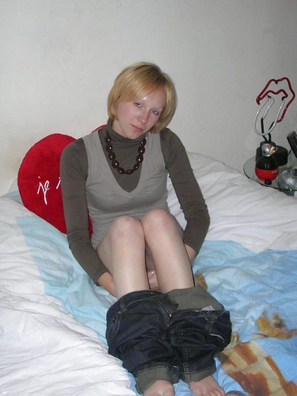 Blonde Cutie posing on her bed #2930780