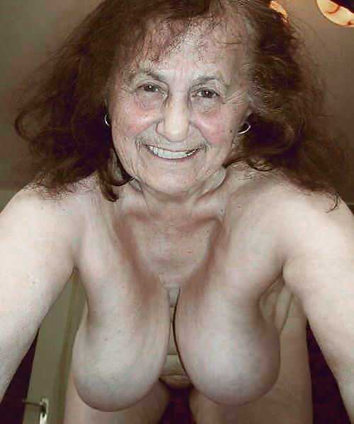 Ich Bin In Der Liebe Mit Maria Sie 82 Jahre Alt Ist #17604228