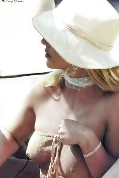Britney Spears Coups Seins Chatte #955154