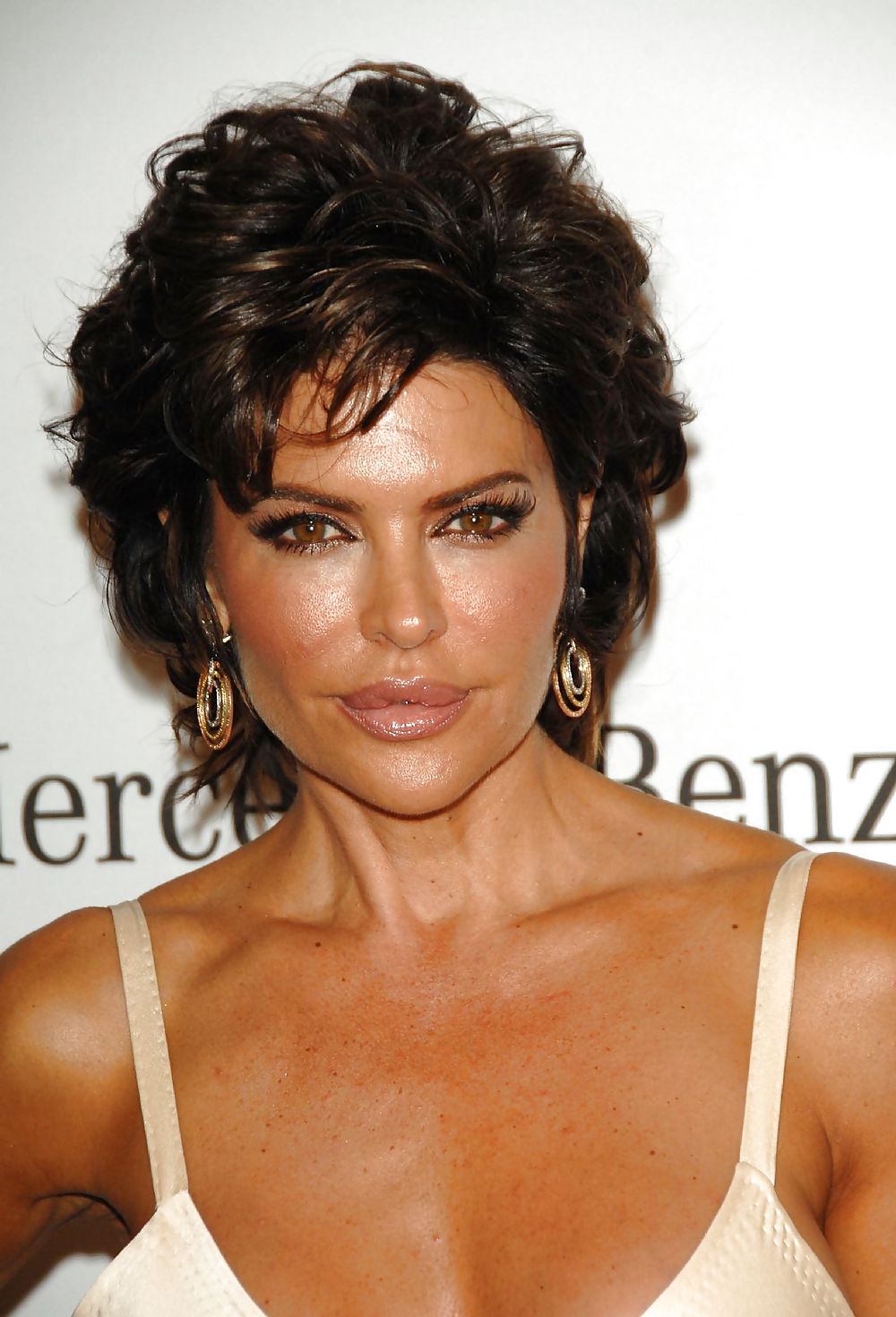 Lisa Rinna ultima collezione milf nuda
 #10603884