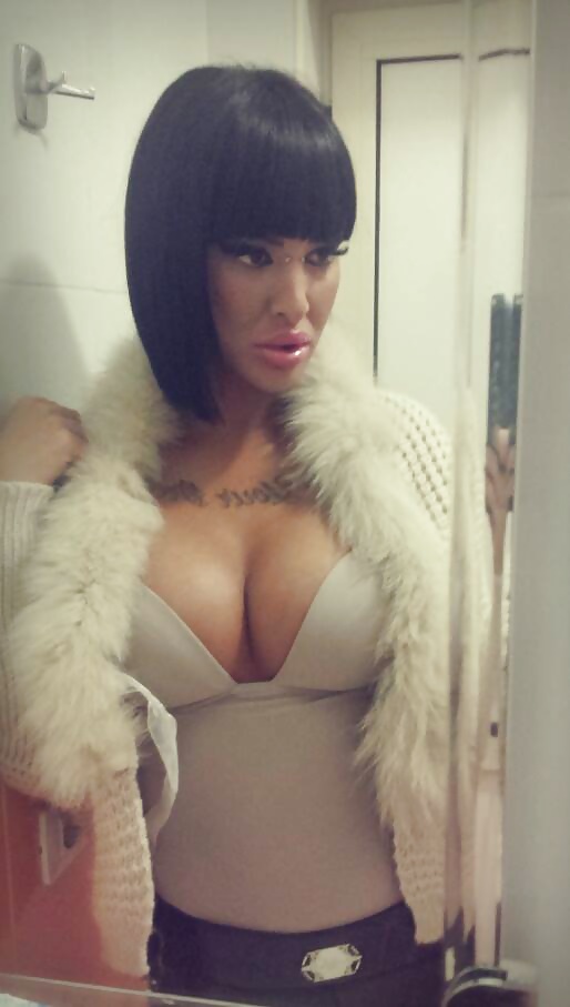 Nensy Fensi Serbian #17207474