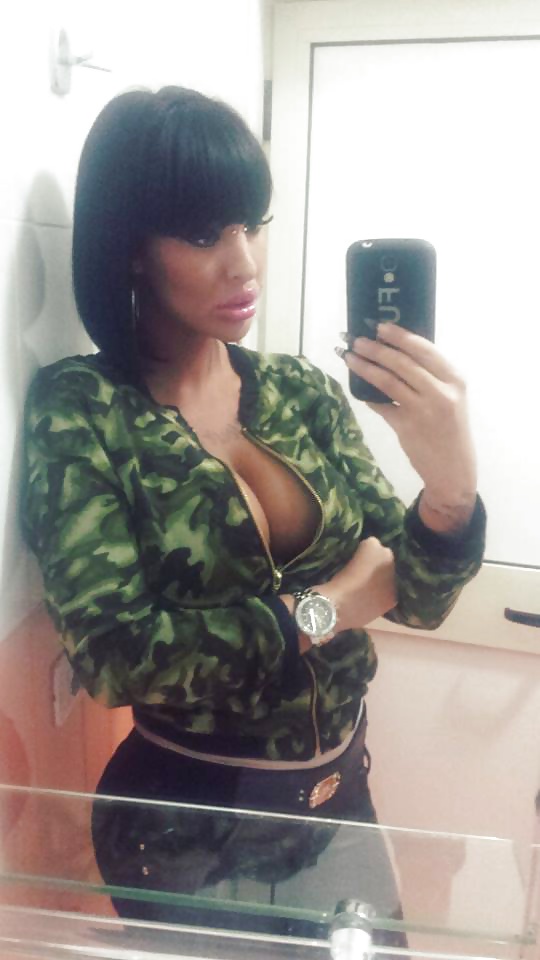 Nensy Fensi Serbian #17207480