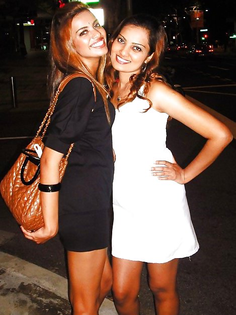 Matures all the way thru the field #9348983