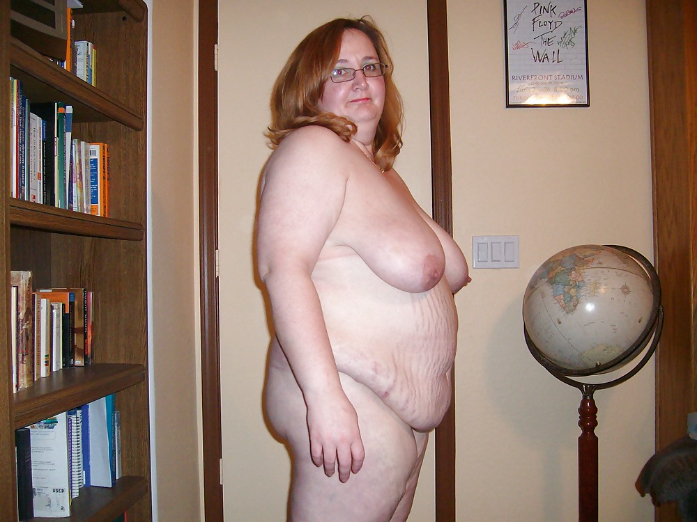 LOVE TO BE EXPOSED #9909731