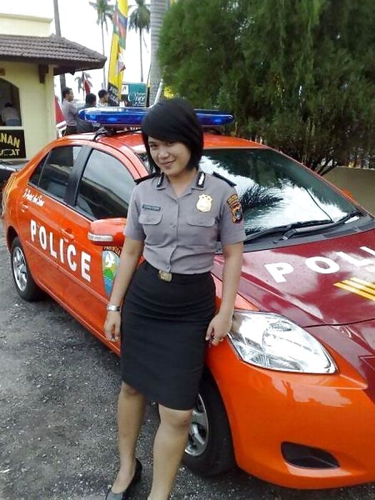 Sexy Female Police Officers From Around The World  #5010639
