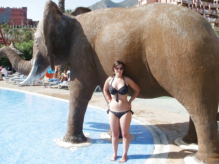 Wer Weiß, Wie Man Einen Bikini Zu Entfernen - Webfinds #18770182