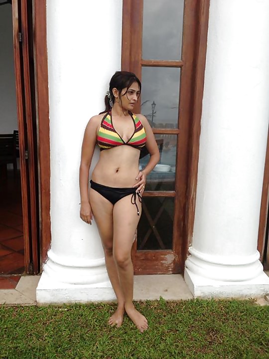 Sri Lankan Hot Womens #19820187