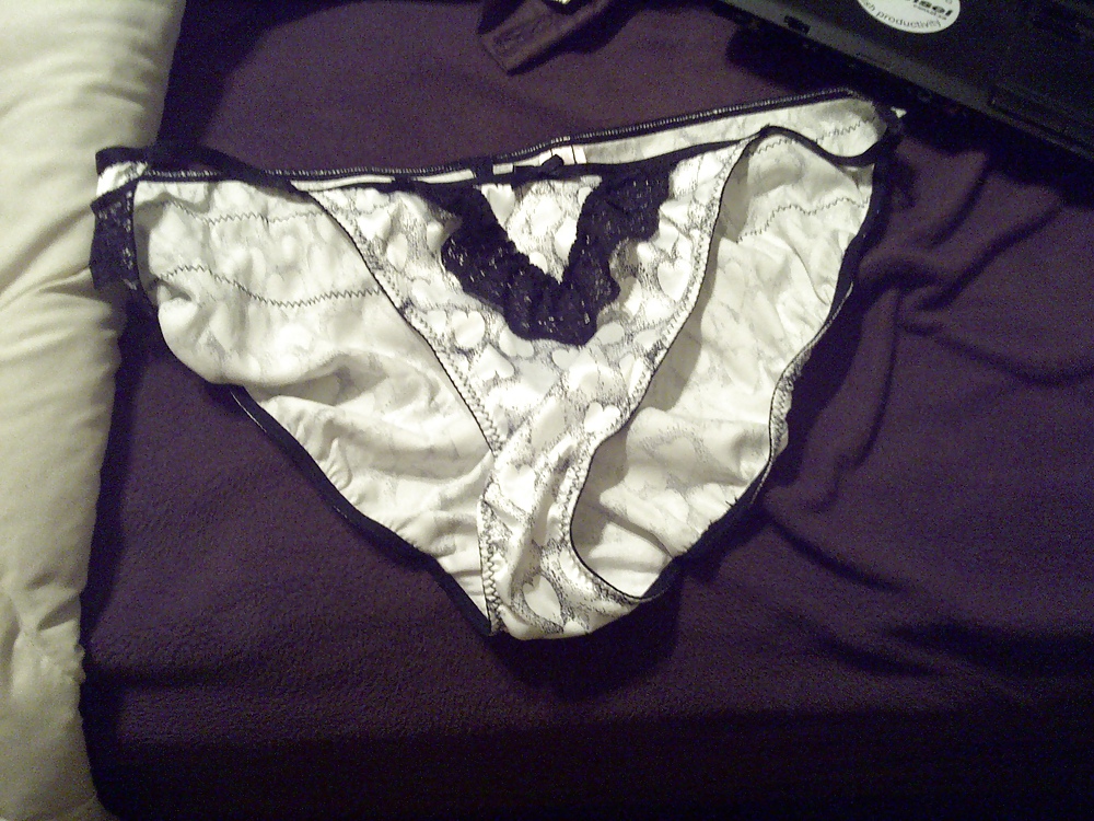 Ex esposas lencería
 #11644635