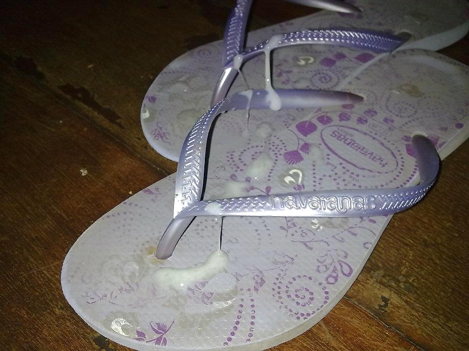 Havaianas melecadas...
 #20493805