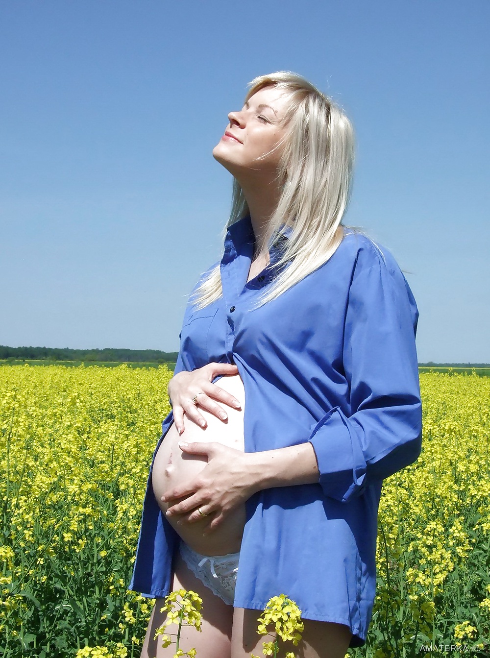 Ukrainian blonde pregnant #38545151