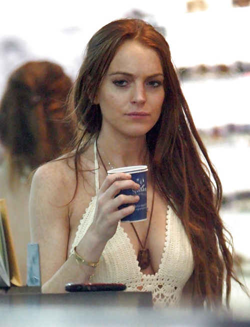 Lindsay lohan
 #38453769
