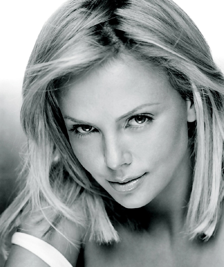 Amazing charlize theron
 #32482734