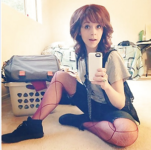 Lindsey Stirling vs. Morgan Smith Goodwin #28893410