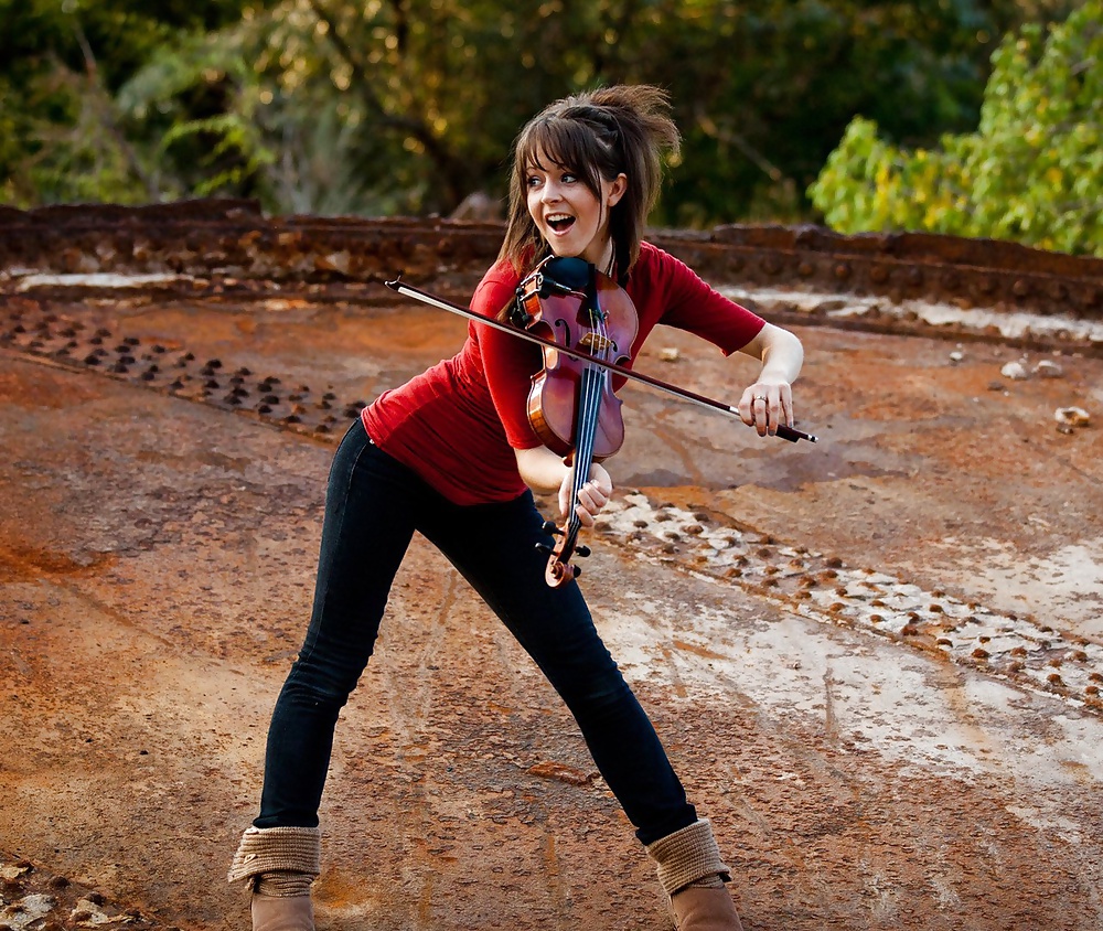 Lindsey Stirling vs. Morgan Smith Goodwin #28893420