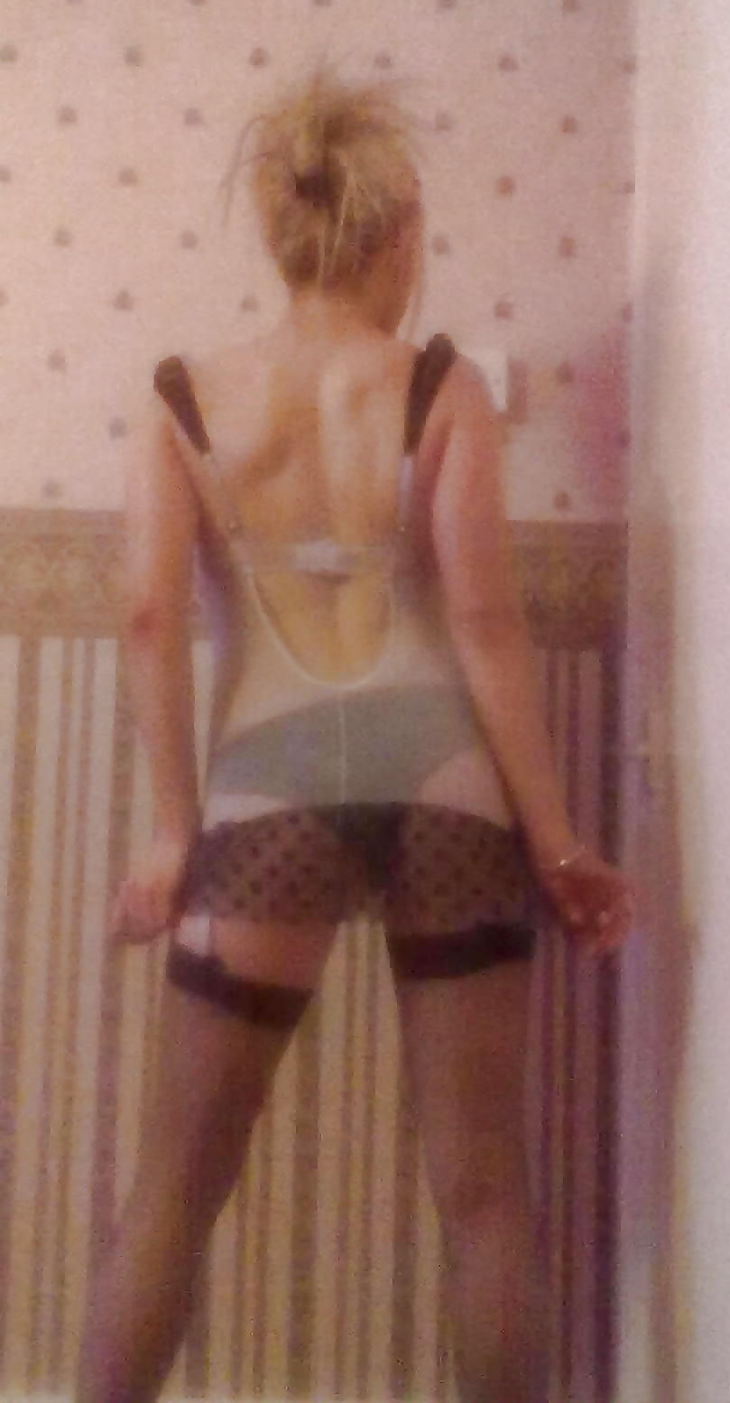 Mi mujer
 #27763118