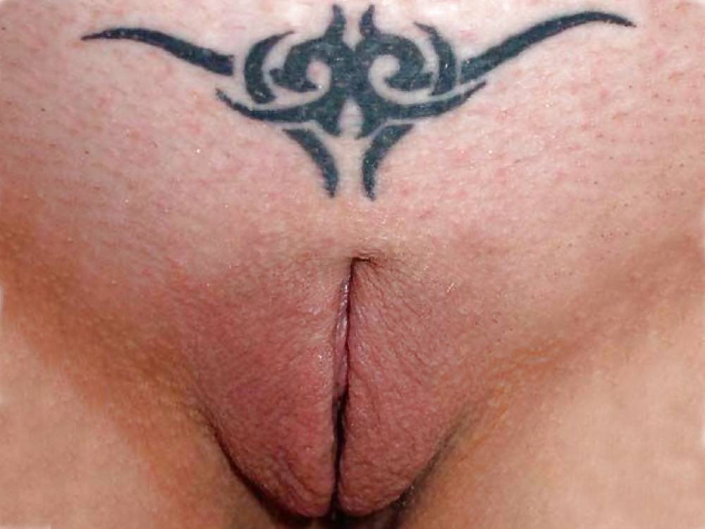 Stunning tattooed pussys upclose #35286231