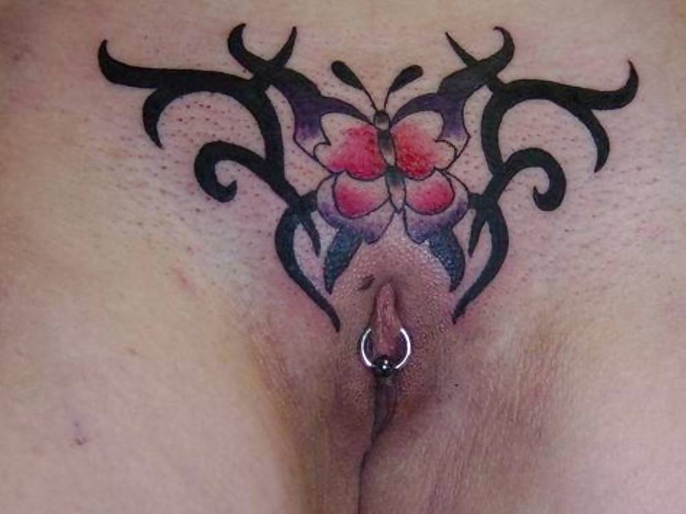 Stunning tattooed pussys upclose #35286295