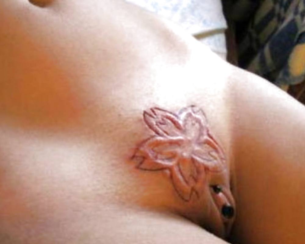 Stunning tattooed pussys upclose #35286399