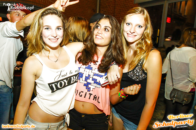 Heisse teens
 #30416359