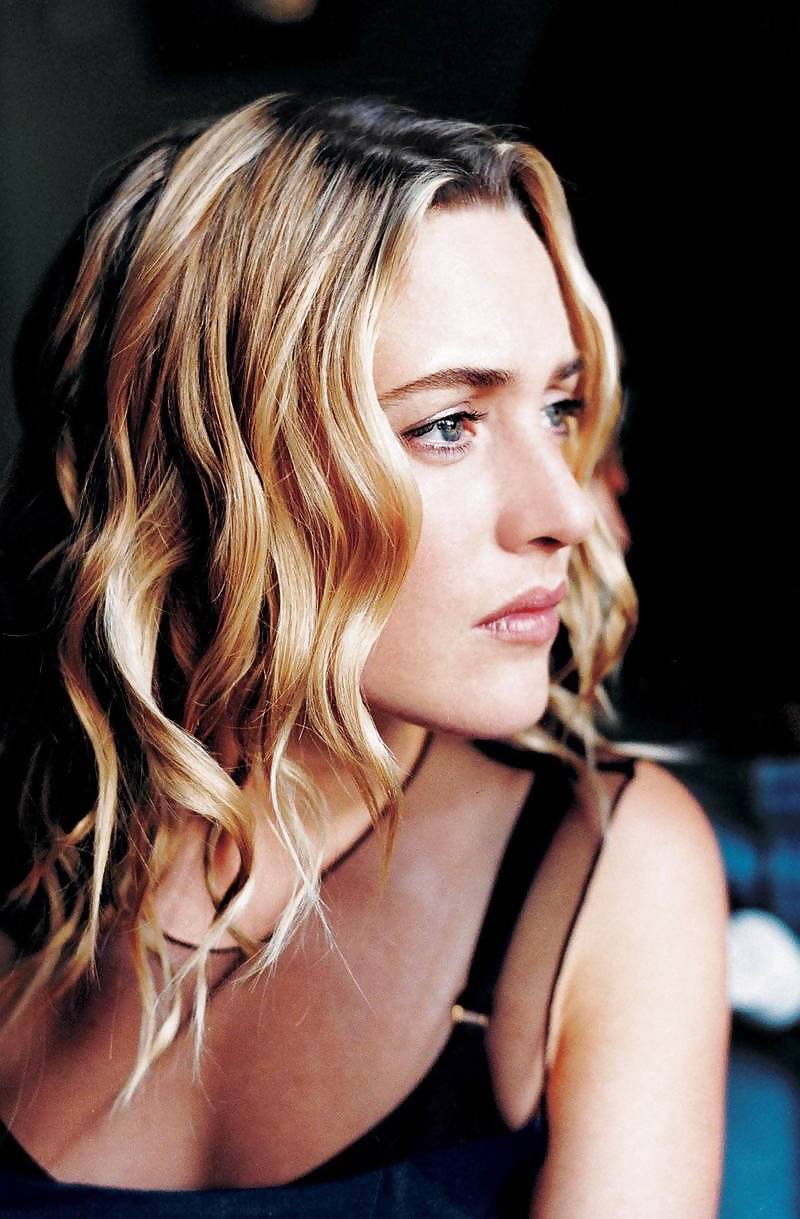 Kate winslet
 #23030125