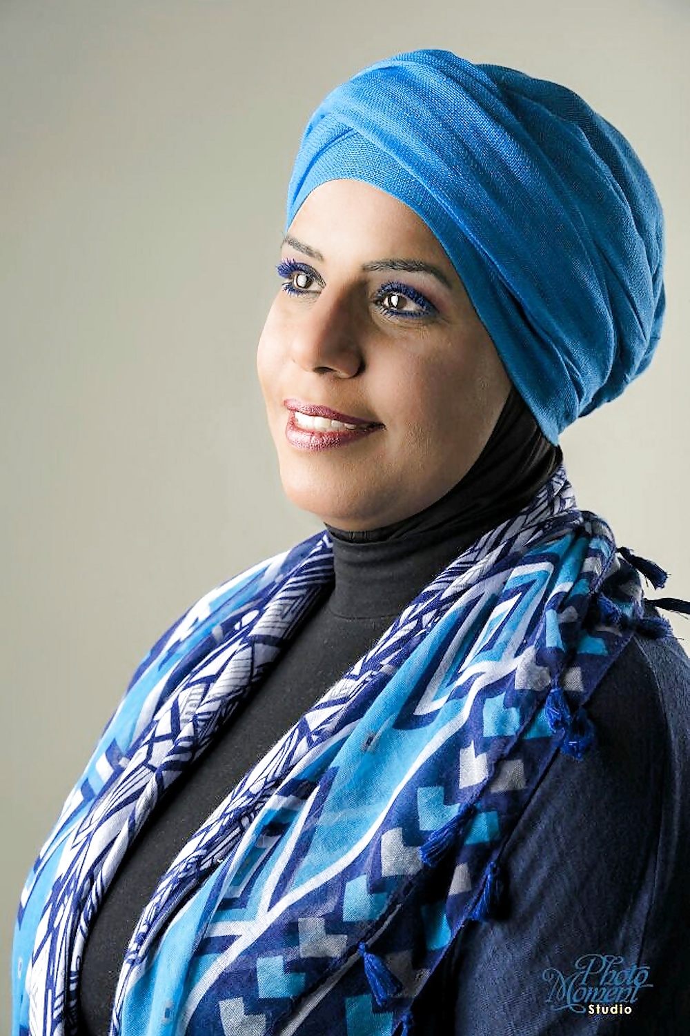 Hijab woman #36102360