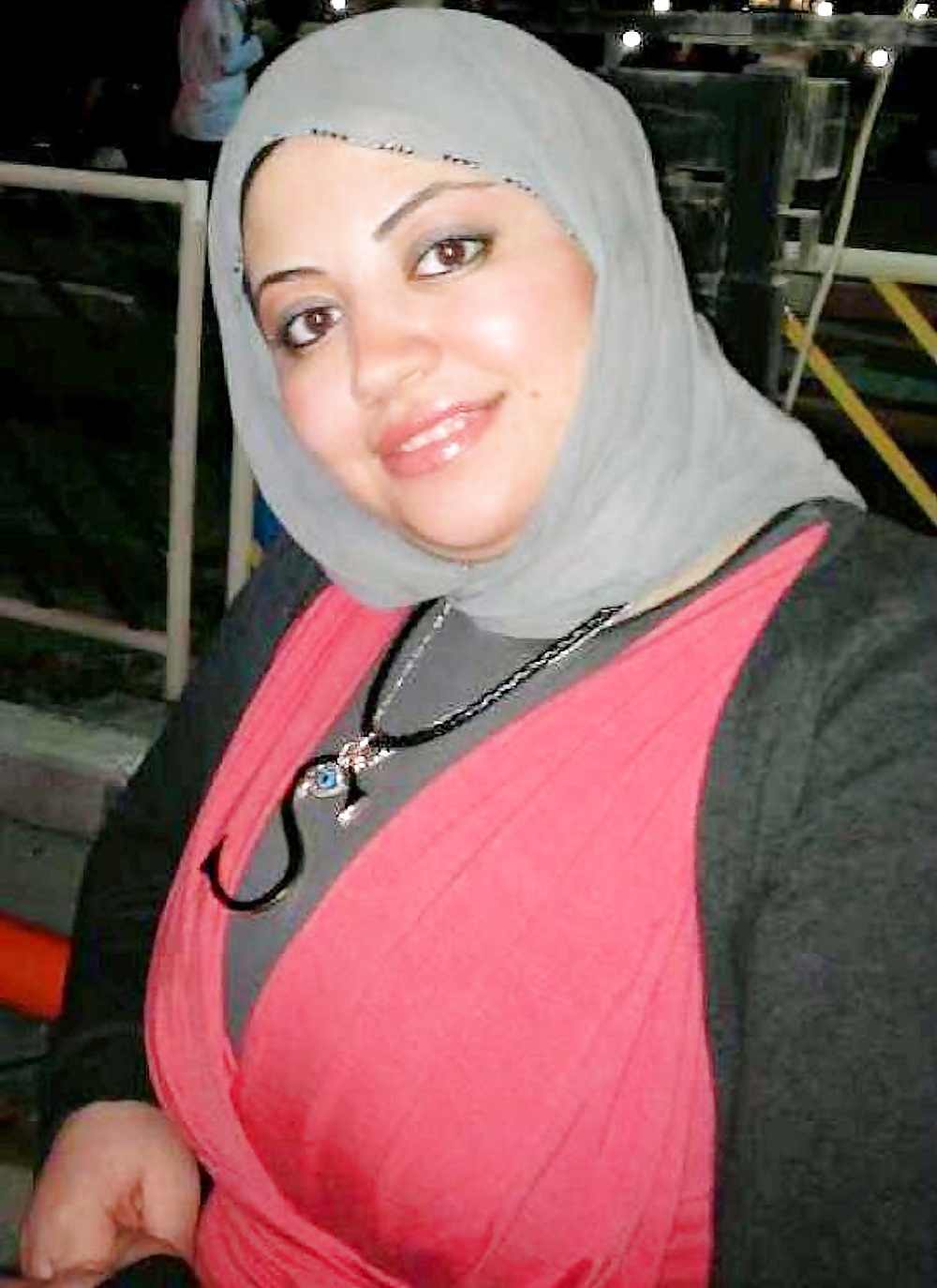 Hijab woman #36102566