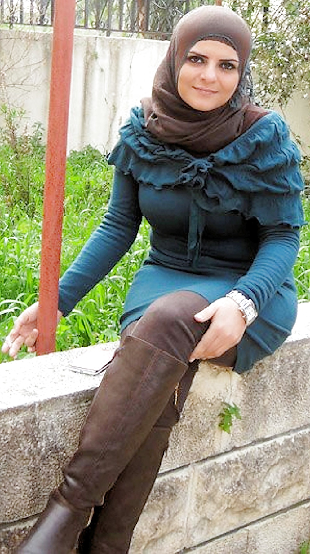 Hijab woman #36102614