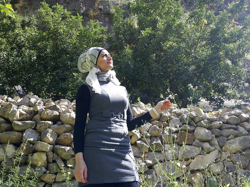 Hijab woman #36103541