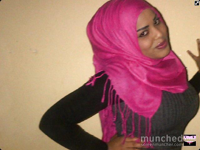 Hijab woman #36103701