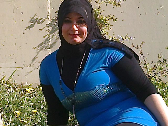 Hijab woman #36103768