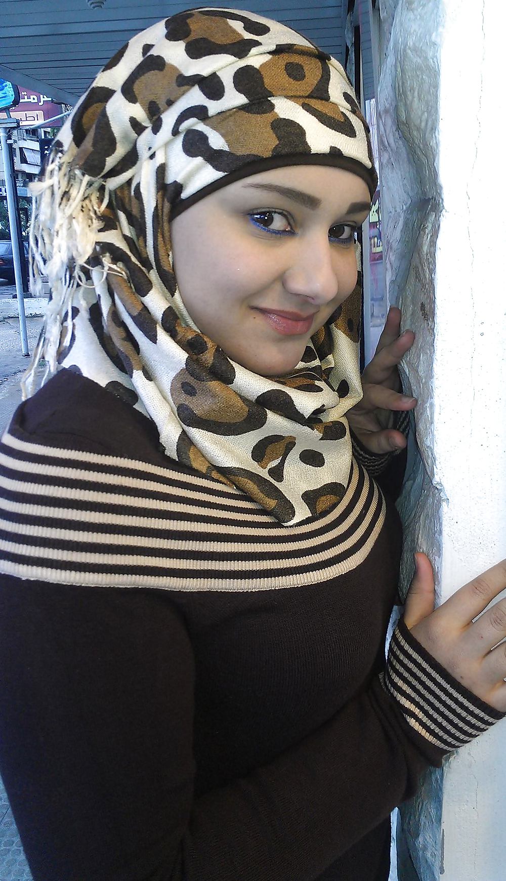 Hijab woman #36103874