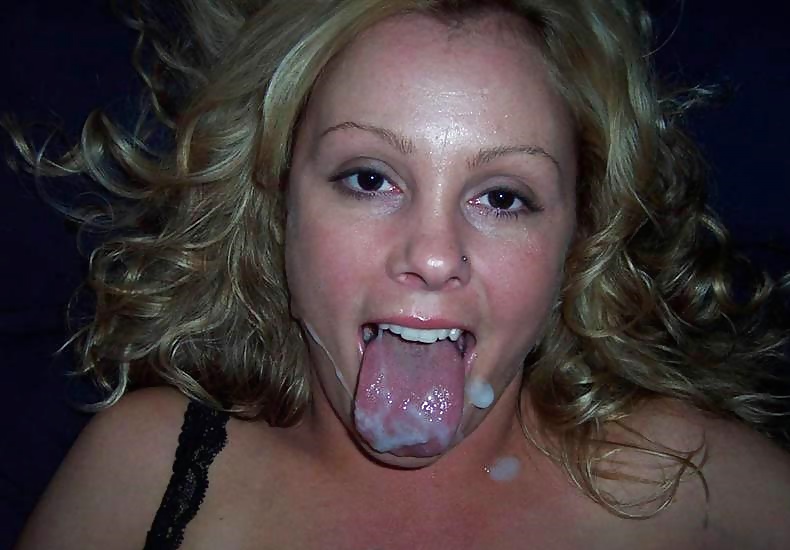 Tongue Out Taking Cumshot #30006577