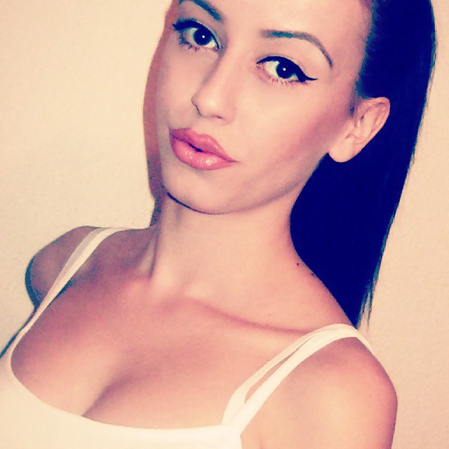 私の友人anja
 #39032636