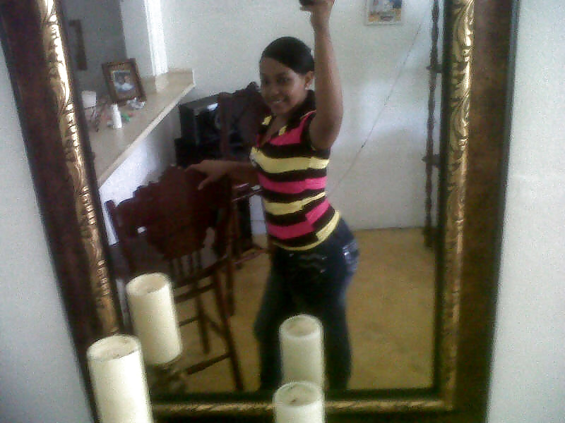 Dominicana Singadora #24247900