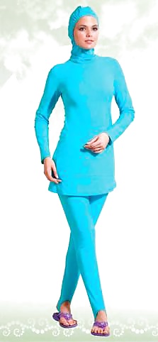 Burkini perras de playa
 #28124569