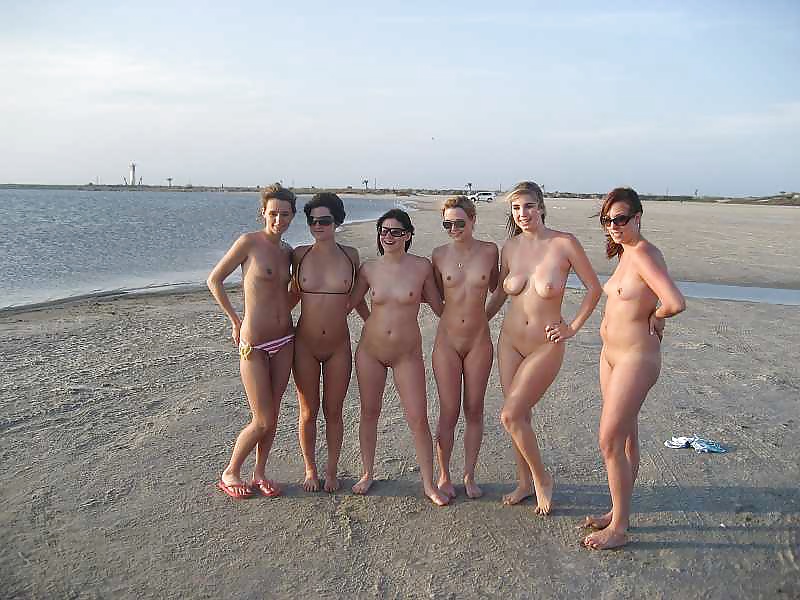 Spiaggia 34 fkk nudista
 #33174946