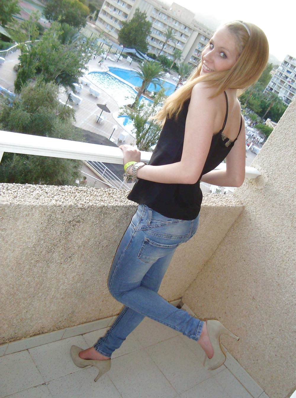 Chicas amateurs
 #28588793