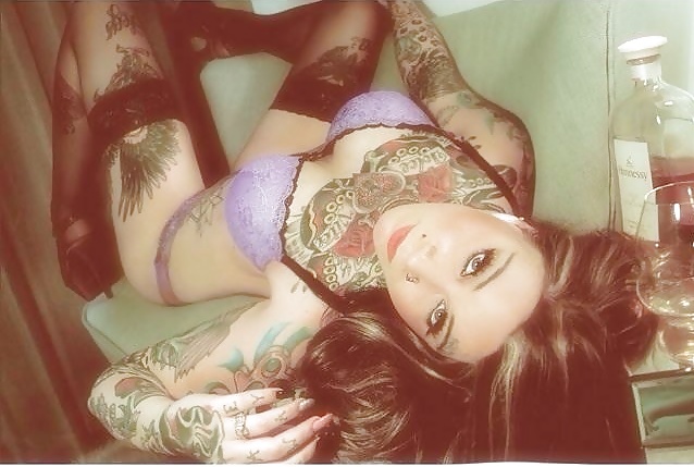 タトゥガール
 #33433492