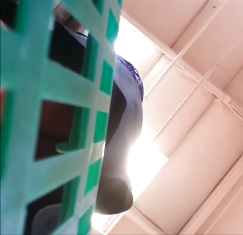 Halb Scheitern Reifen Upskirt #27776504